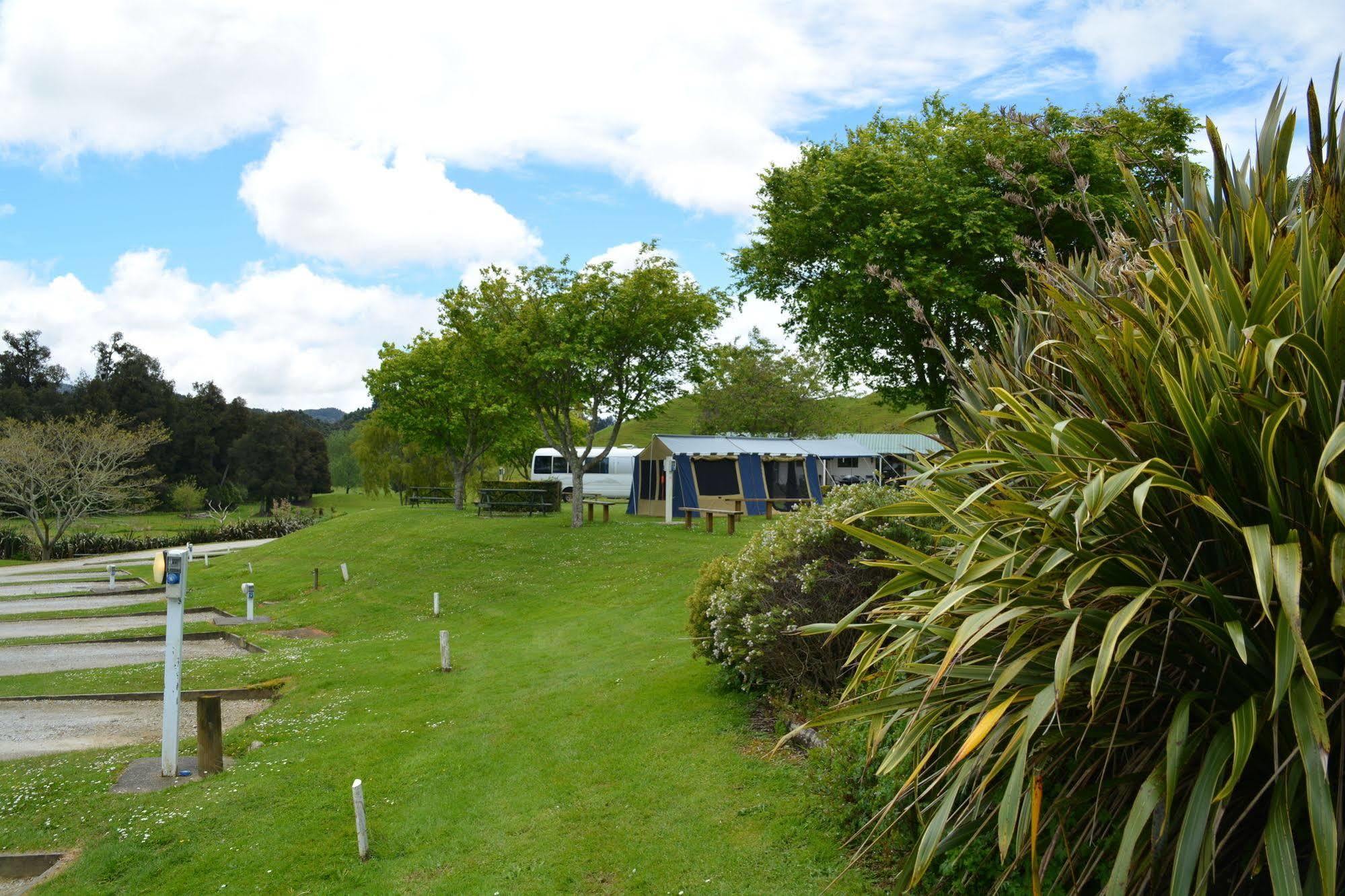 Waitomo Top 10 Holiday Park Пещеры Вайтомо Экстерьер фото